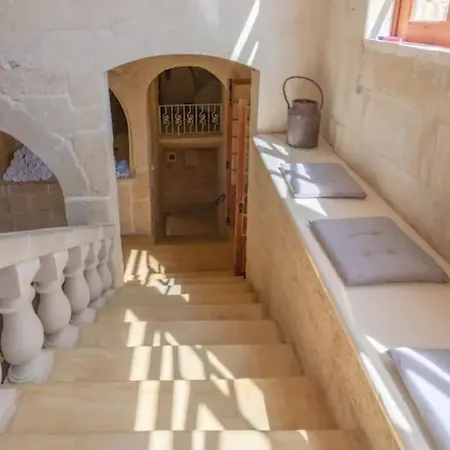 Ta' Frenc Semesterbostad