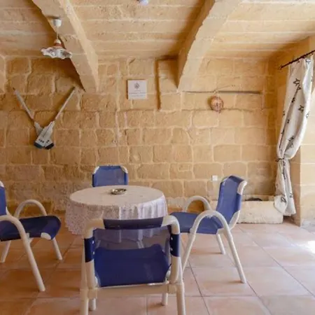 Semesterbostad Ta' Frenc Għarb