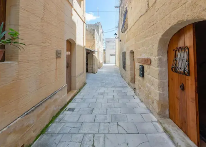 Nyaraló Ta' Frenc *