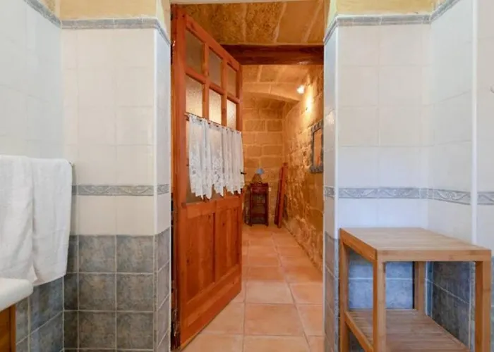 Ta' Frenc * Gharb (Gozo)